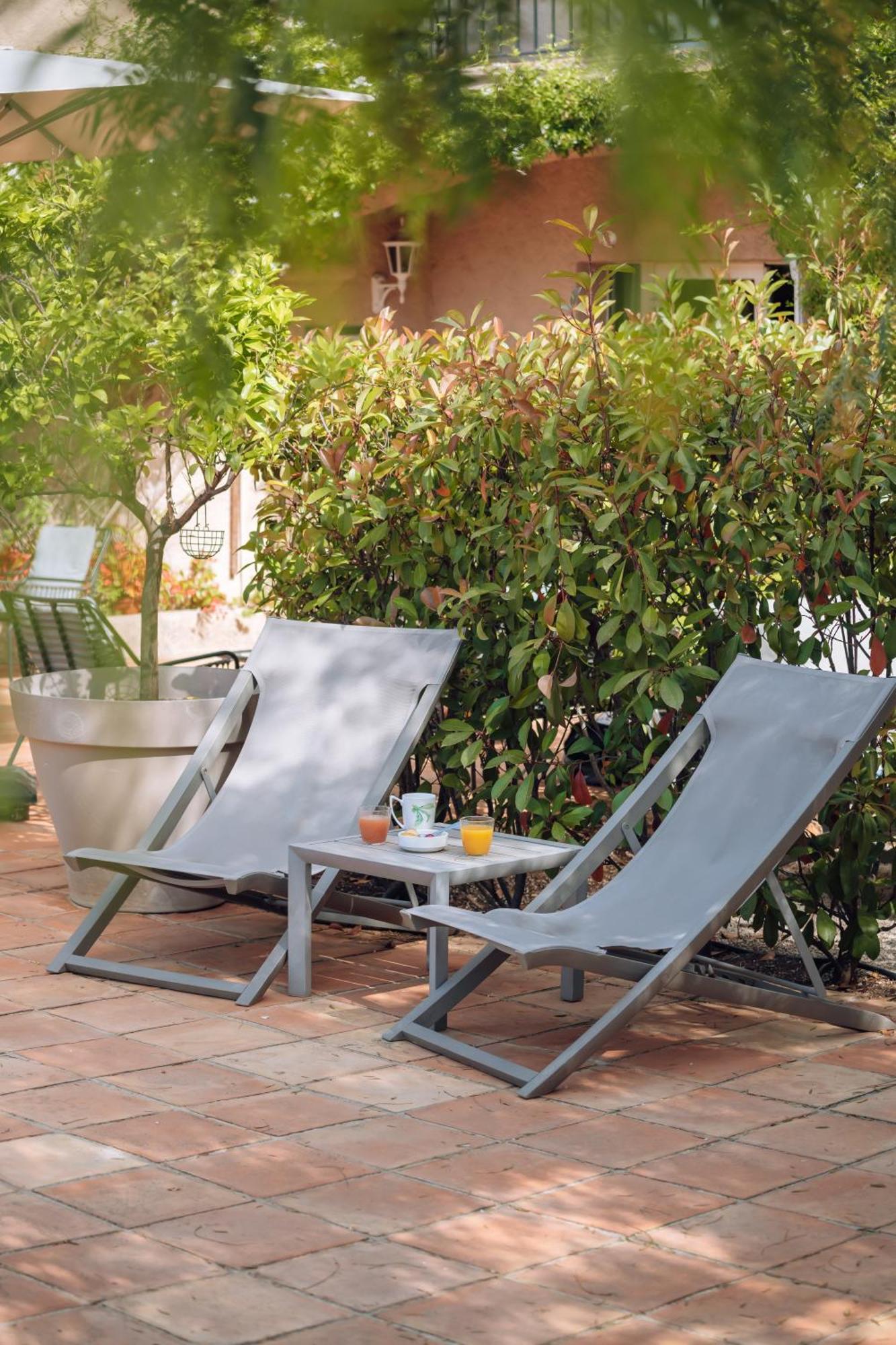 Domaine Du Calidianus Hotel Сен Максим Екстериор снимка
